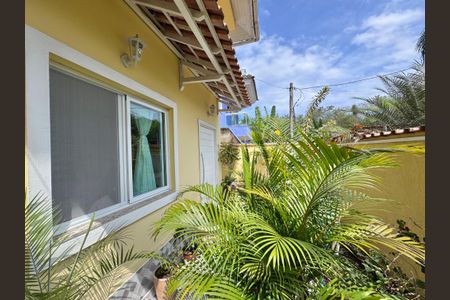 Casa de condomínio à venda com 150m², 3 quartos e 1 vagaÁrea externa