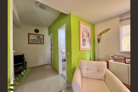 Casa de condomínio à venda com 150m², 3 quartos e 1 vagaSala