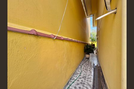 Casa de condomínio à venda com 150m², 3 quartos e 1 vagaÁrea externa