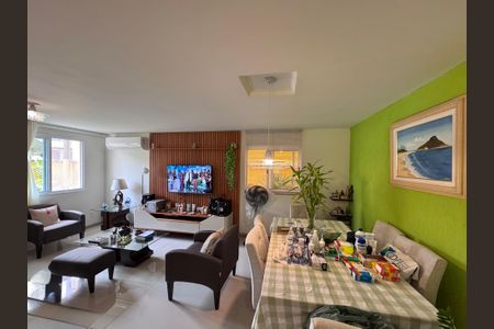 Sala de casa de condomínio à venda com 3 quartos, 150m² em Vargem Grande, Rio de Janeiro