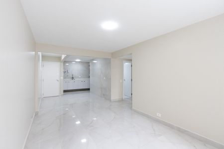 Apartamento à venda com 72m², 2 quartos e 1 vagaSala