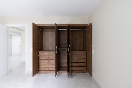 Apartamento à venda com 72m², 2 quartos e 1 vagaQuarto 1