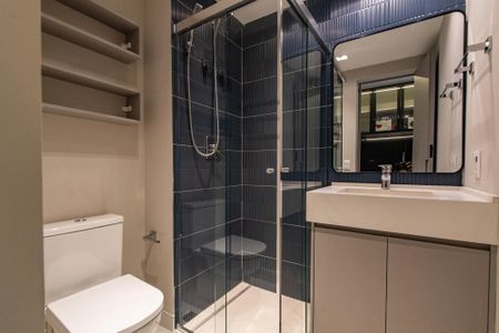 Banheiro Social de kitnet/studio à venda com 1 quarto, 26m² em Vila Mariana, São Paulo