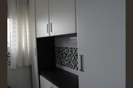 Apartamento à venda com 73m², 3 quartos e 1 vagaÁrea de Serviço