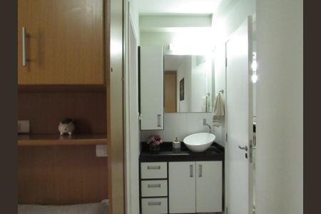 Apartamento à venda com 73m², 3 quartos e 1 vagaBanheiro da Suíte