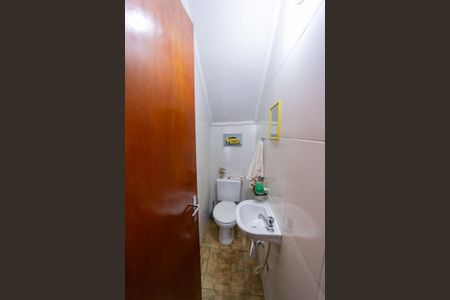 Casa à venda com 153m², 3 quartos e 5 vagas Casa à venda com 153m², 3 quartos e 5 vagasGaragem - Banheiro