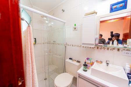 Casa à venda com 153m², 3 quartos e 5 vagas Casa à venda com 153m², 3 quartos e 5 vagasBanheiro da Suíte