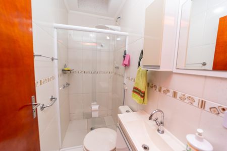 Casa à venda com 153m², 3 quartos e 5 vagas Casa à venda com 153m², 3 quartos e 5 vagasBanheiro Social