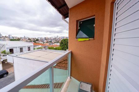 Casa à venda com 153m², 3 quartos e 5 vagas Casa à venda com 153m², 3 quartos e 5 vagasVaranda da Suíte