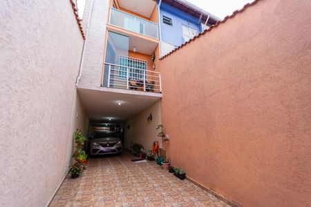 Casa à venda com 153m², 3 quartos e 5 vagas Casa à venda com 153m², 3 quartos e 5 vagasGaragem