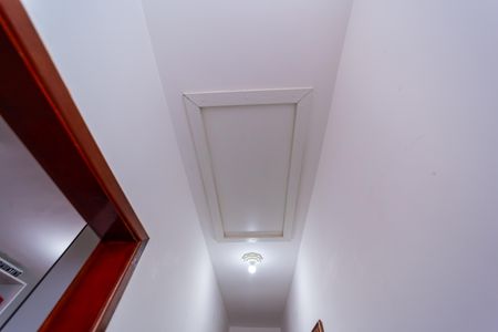 Casa à venda com 153m², 3 quartos e 5 vagas Casa à venda com 153m², 3 quartos e 5 vagasSotão