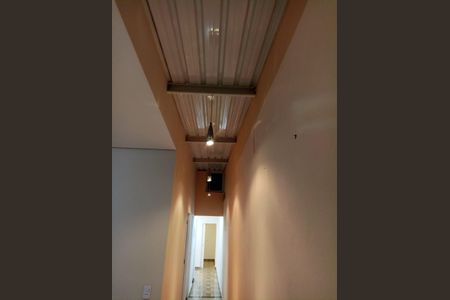 Casa à venda com 236m², 5 quartos e 2 vagasCorredor - Casa 4