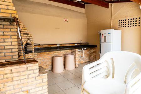 Apartamento para alugar com 65m², 2 quartos e 1 vagaÁrea comum - Churrasqueira