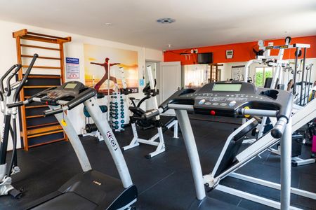 Apartamento para alugar com 65m², 2 quartos e 1 vagaÁrea comum - Academia