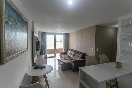 Apartamento para alugar com 63m², 2 quartos e 2 vagasSala