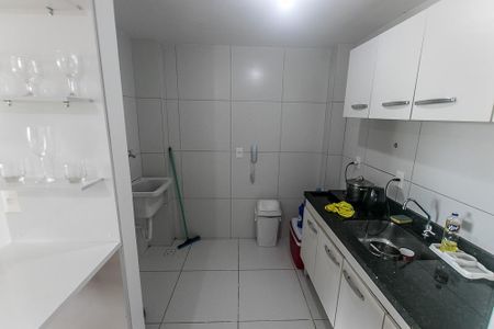 Apartamento para alugar com 63m², 2 quartos e 2 vagasCozinha