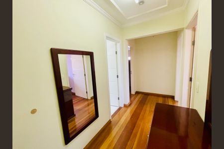 Apartamento para alugar com 144m², 3 quartos e 1 vagaCorredor interno