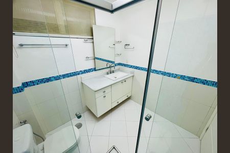 Apartamento para alugar com 144m², 3 quartos e 1 vagaBanheiro da Suíte