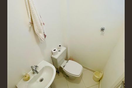 Apartamento para alugar com 144m², 3 quartos e 1 vagaBanheiro de Serviço