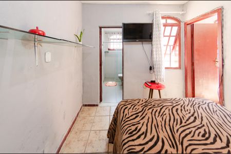 Quarto de kitnet/studio para alugar com 1 quarto, 20m² em Padre Eustáquio, Belo Horizonte