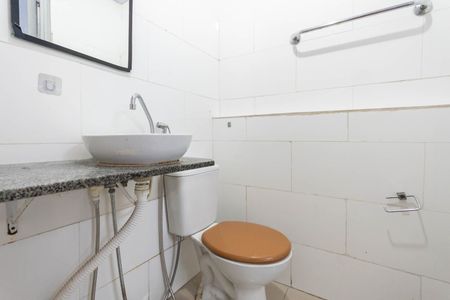 Apartamento para alugar com 80m², 2 quartos e sem vagaBanheiro