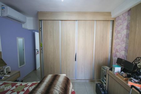 Casa de condomínio para alugar com 149m², 2 quartos e 3 vagasSuíte 2