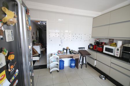 Casa de condomínio para alugar com 149m², 2 quartos e 3 vagasCozinha