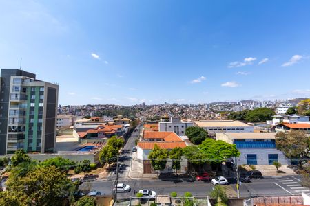 Vista Sala de apartamento à venda com 3 quartos, 160m² em Cinquentenario, Belo Horizonte
