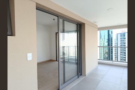 Varanda de kitnet/studio à venda com 1 quarto, 44m² em Pinheiros, São Paulo