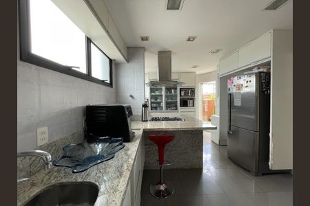 Apartamento para alugar com 3 quartos, 350m² em Alphaville Industrial, Barueri