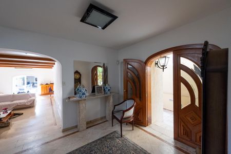 Casa à venda com 350m², 5 quartos e 4 vagasHall de Entrada