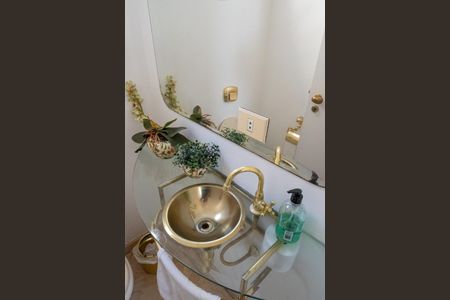 Casa à venda com 350m², 5 quartos e 4 vagasLavabo