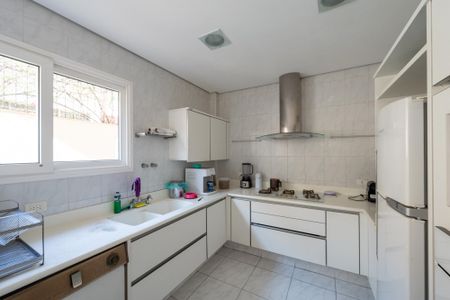 Casa à venda com 350m², 5 quartos e 4 vagasCozinha