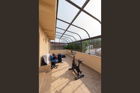 Casa à venda com 350m², 5 quartos e 4 vagasVaranda da Suíte 1 e 2