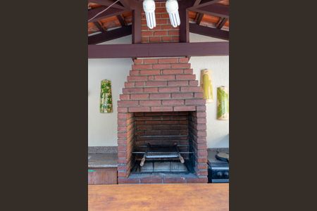 Casa à venda com 350m², 5 quartos e 4 vagasChurrasqueira