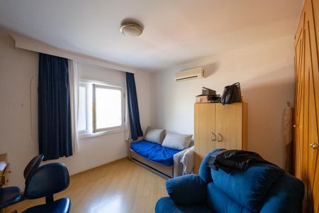 Casa à venda com 350m², 5 quartos e 4 vagasQuarto 4