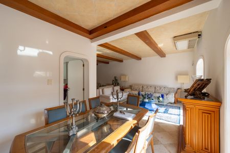 Casa à venda com 350m², 5 quartos e 4 vagasSala de Jantar