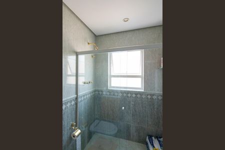 Casa à venda com 350m², 5 quartos e 4 vagasBanheiro Social