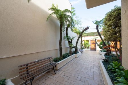 Casa à venda com 350m², 5 quartos e 4 vagasEntrada