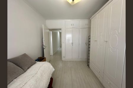 Casa à venda com 192m², 4 quartos e 4 vagas Casa à venda com 192m², 4 quartos e 4 vagasQuarto 2