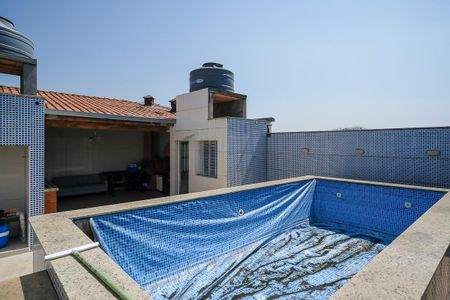 Casa para alugar com 458m², 2 quartos e 2 vagasPiscina