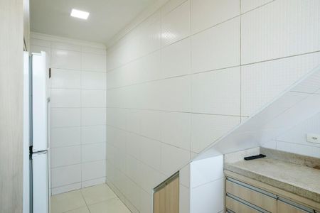 Casa para alugar com 458m², 2 quartos e 2 vagasCozinha