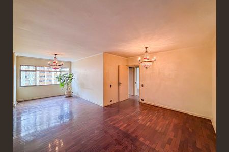 Apartamento à venda com 138m², 3 quartos e 1 vaga