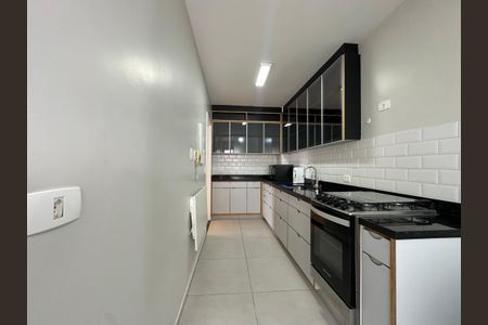 Apartamento à venda com 61m², 2 quartos e 1 vaga Apartamento à venda com 61m², 2 quartos e 1 vagaCozinha