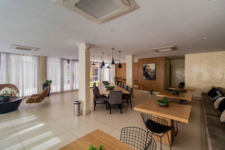 Apartamento à venda com 61m², 2 quartos e 1 vagaÁrea comum - Salão de festas