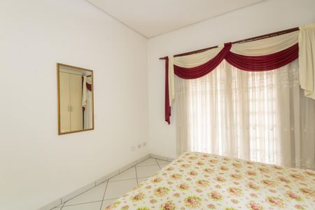 Suíte 1 de casa à venda com 3 quartos, 172m² em Km 18, Osasco