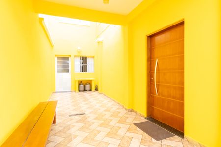 Casa à venda com 172m², 3 quartos e 3 vagas Casa à venda com 172m², 3 quartos e 3 vagasTerraço