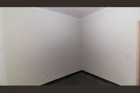 Casa para alugar com 120m², 3 quartos e 3 vagas Casa para alugar com 120m², 3 quartos e 3 vagasQuarto 2