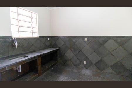 Casa para alugar com 120m², 3 quartos e 3 vagas Casa para alugar com 120m², 3 quartos e 3 vagasCozinha