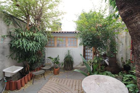 Casa à venda com 170m², 6 quartos e 2 vagasÁrea de Serviço